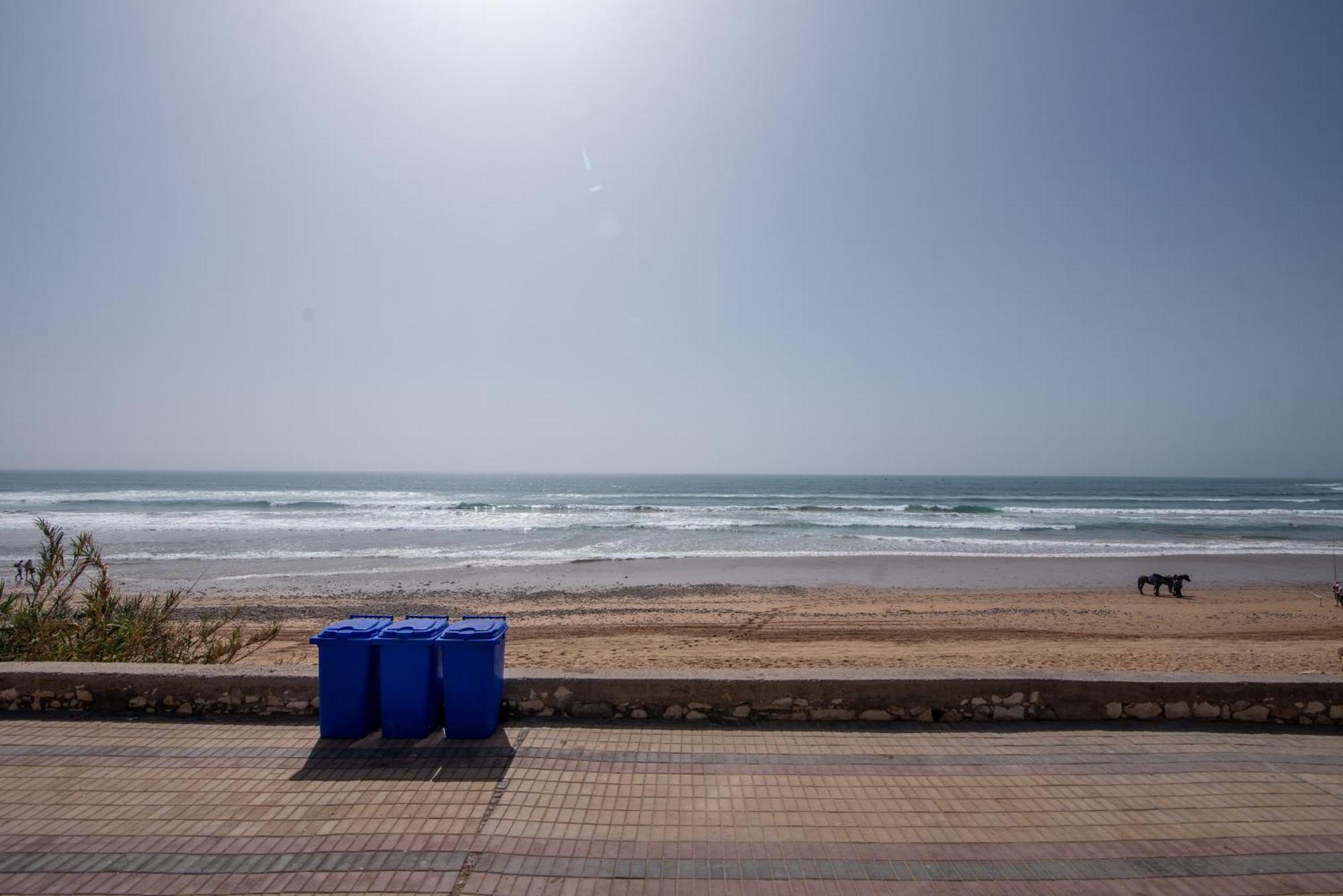 Appartement Pied Dans L'Eau Avec Piscine Awrir Bagian luar foto